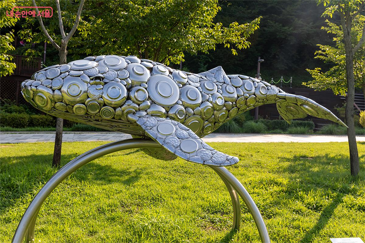 이송준 작가의 <모비딕1962> ©문청야