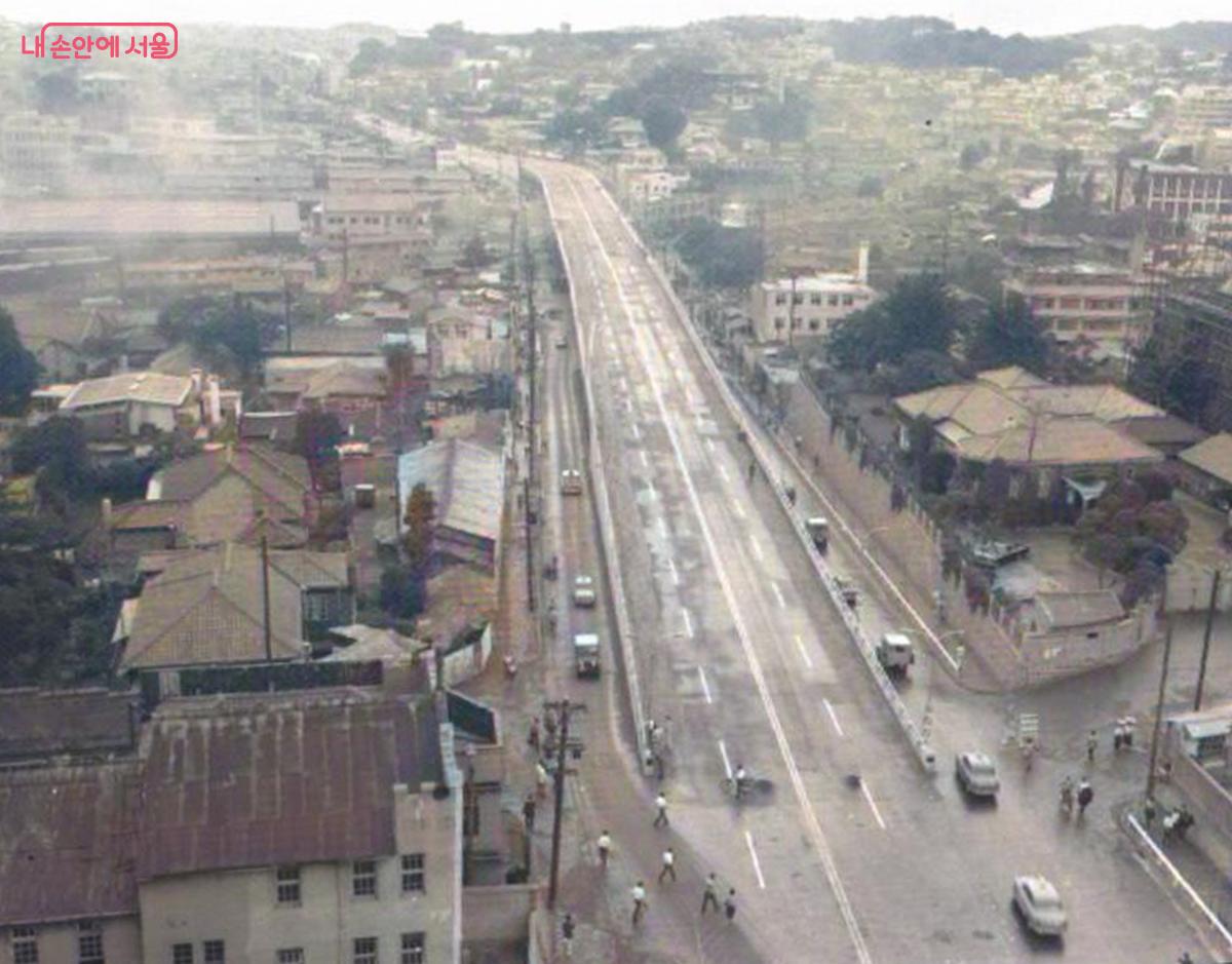 서소문고가차도 개통 당시 모습 ©서울기록원