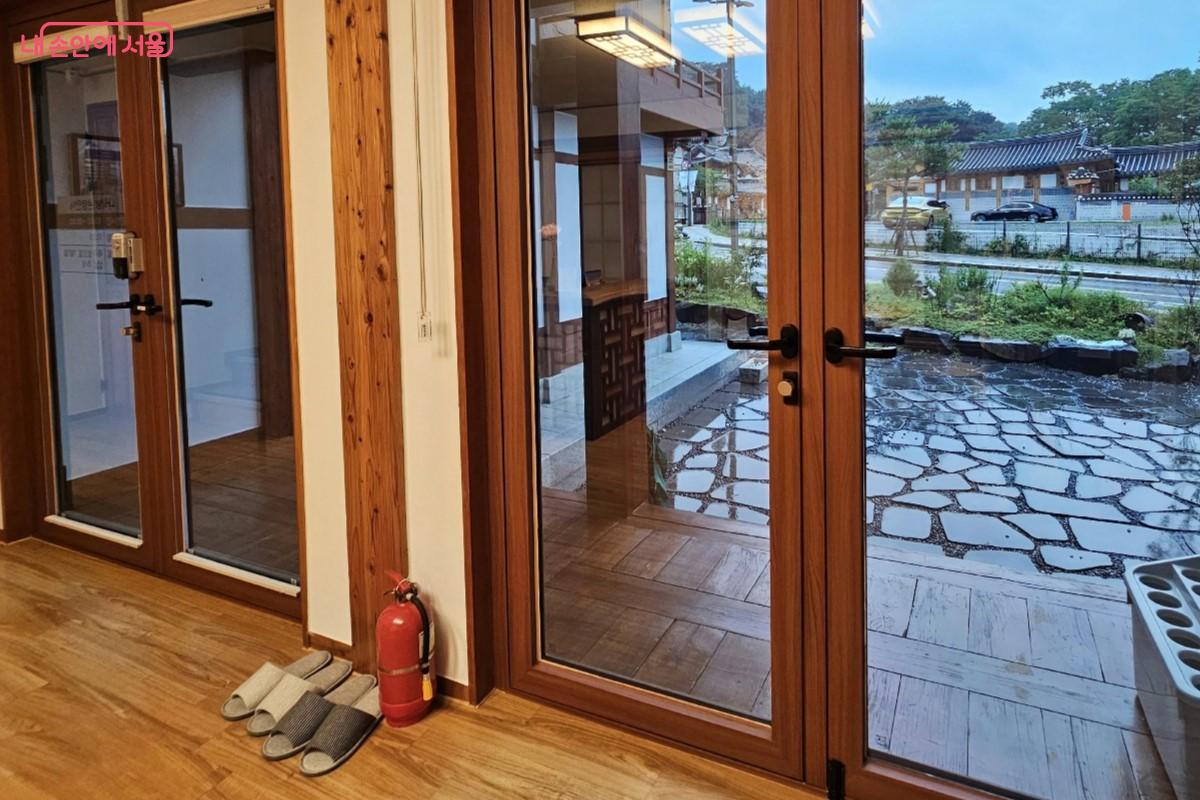 어디에서나 한옥마을 풍경이 눈에 들어온다. ©최정윤