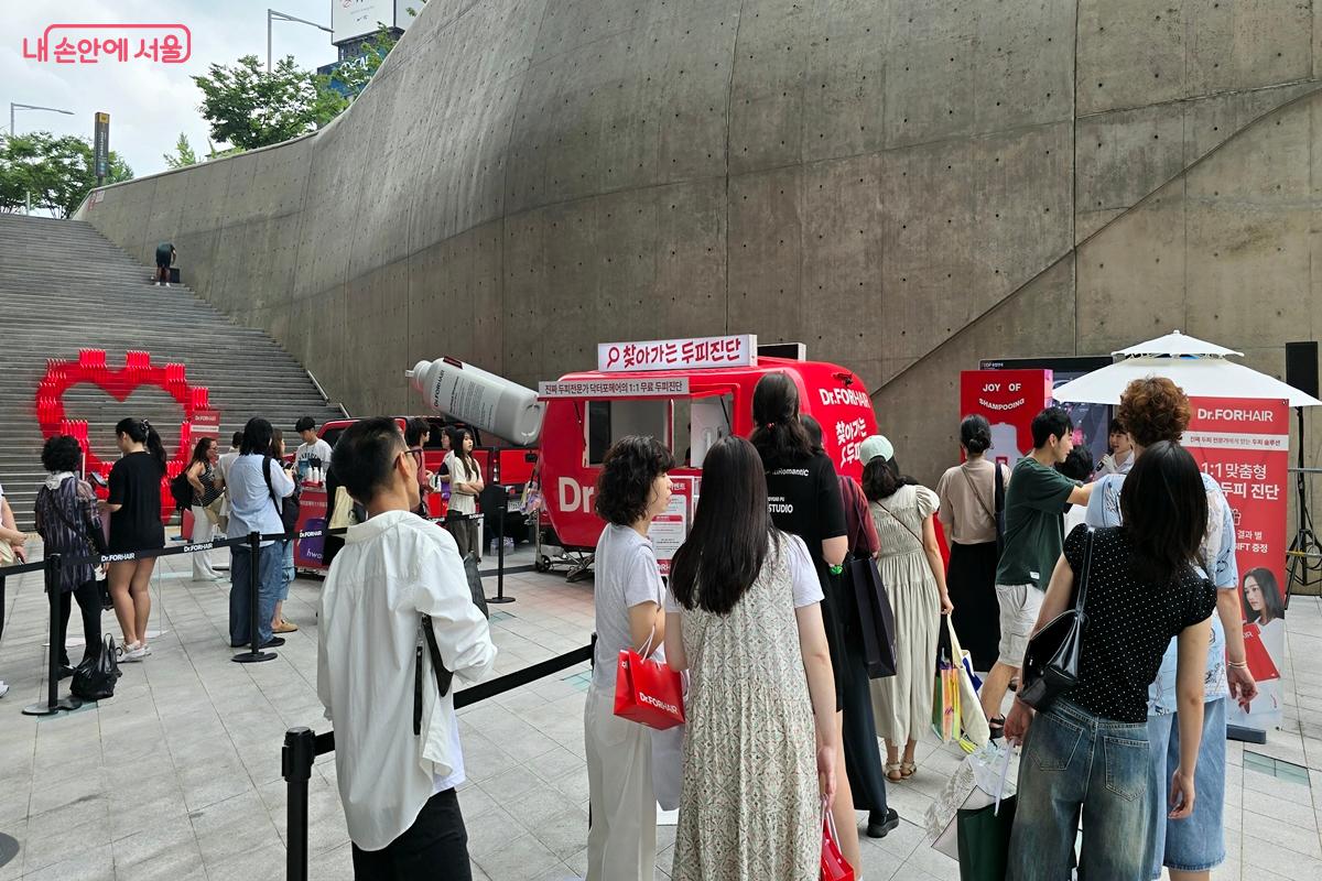 어울림광장에서 선보인 부스들 ©김윤경