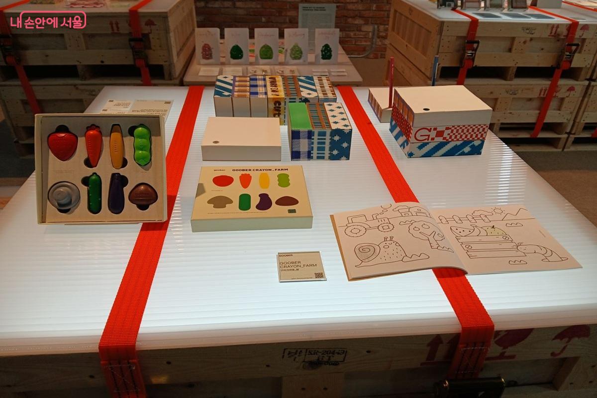 8월 31일까지 진행하는 ‘PAPER LINK’ 전시 ©최은영