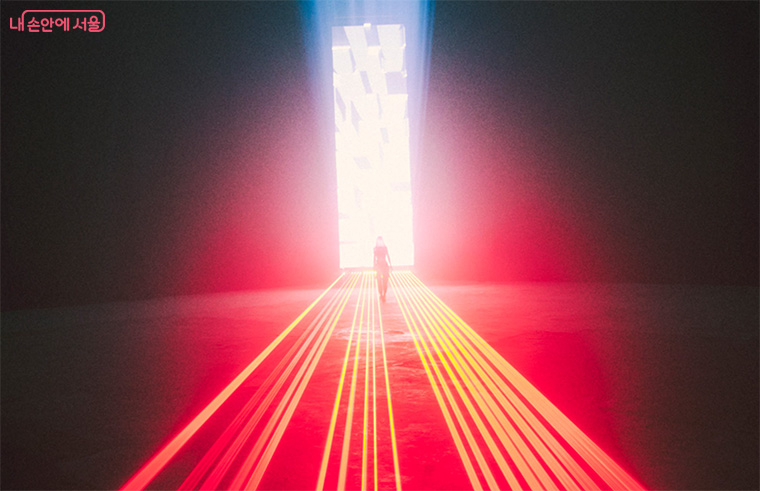 대만 미디어 아티스트 ‘아카 창’_multimmersion_ddp25  
