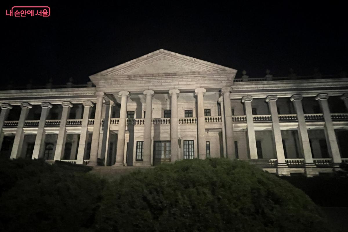 르네상스 양식으로 지어진 덕수궁의 근대 건축물, 석조전 ©김연희