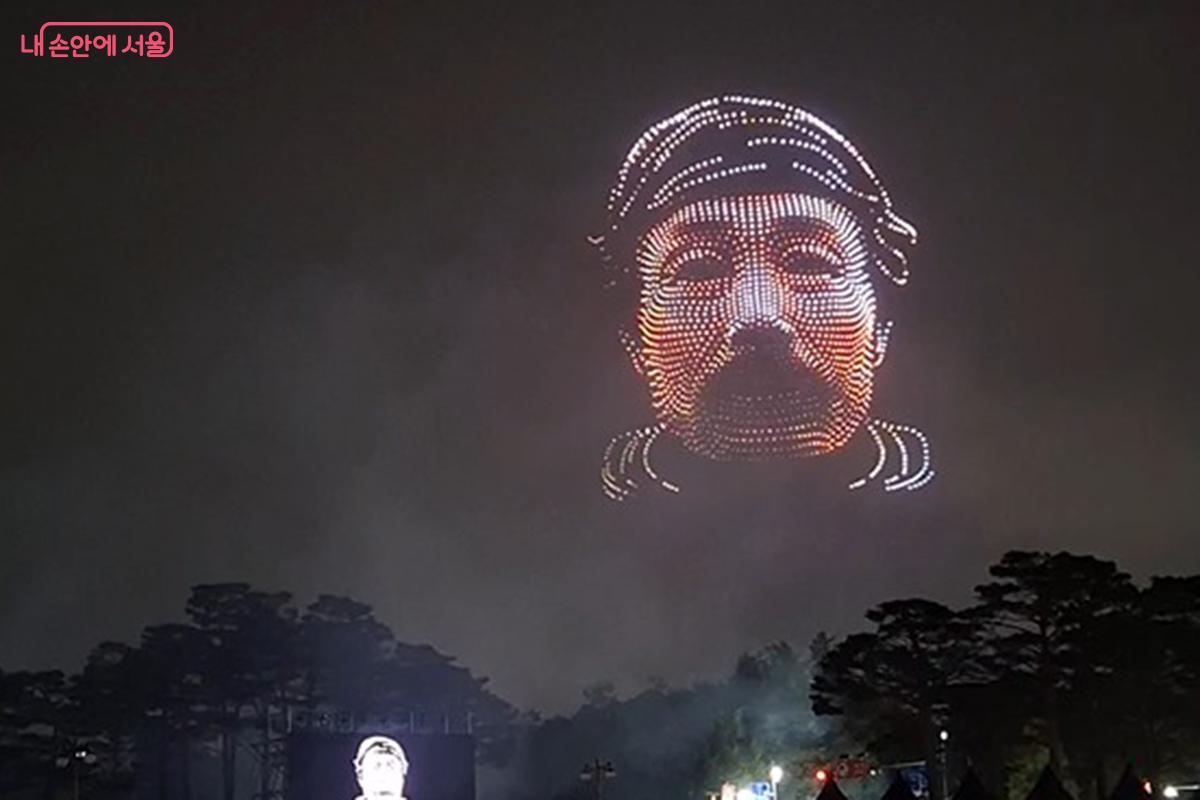 '홍범도'장군은 대한독립군 총사령관, 대한독립군단 부총재 등을 역임하며 봉오동전투, 청산리대첩을 대승을 이끈 군인이자 독립운동가이다. &copy;정향선