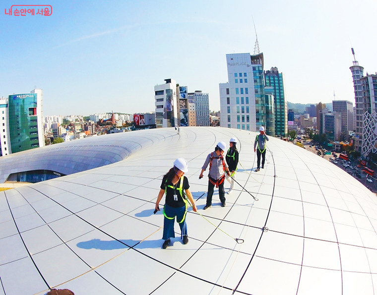 DDP 루프탑 투어는 올해 11월 정식 운영을 앞두고 있다.
