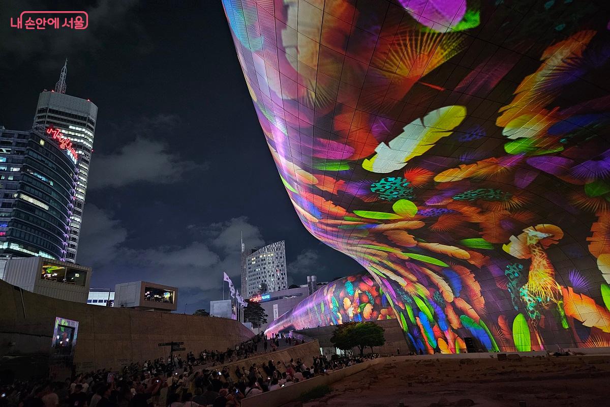 다채로운 색감으로 다양한 자연을 표현한 &lsquo;Eternal Nature&rsquo; &copy;김진호