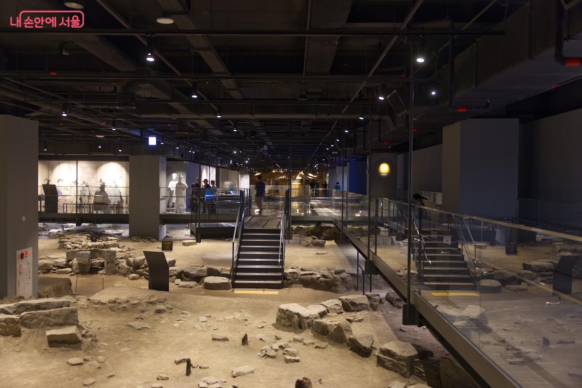 마치 조선시대로 시간여행을 떠나온 듯한 느낌을 체험할 수 있다. &copy;임중빈