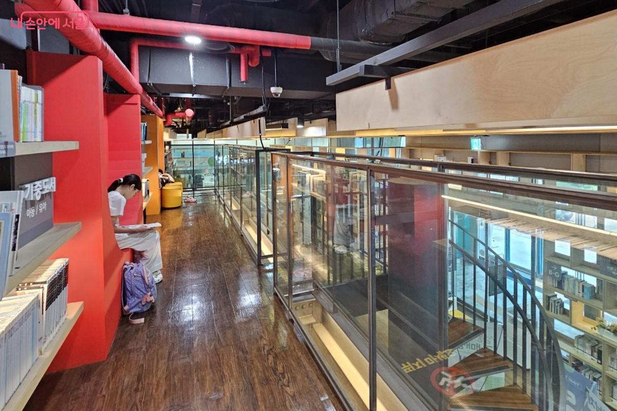 어린이 전용 도서 공간 &lsquo;북웨이&rsquo; &copy;최정윤