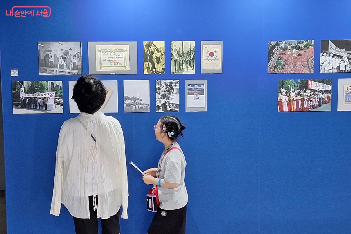 방학을 맞아 노들섬을 찾은 부모님과 아이의 모습을 많이 볼 수 있다.  &copy;백승훈