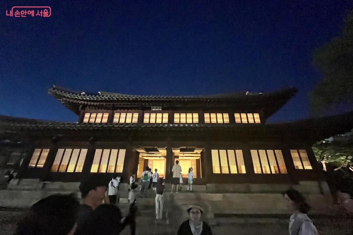 석어당은 즉조당과 함께 덕수궁의 침전 건물로 사용되었다. ©김연희