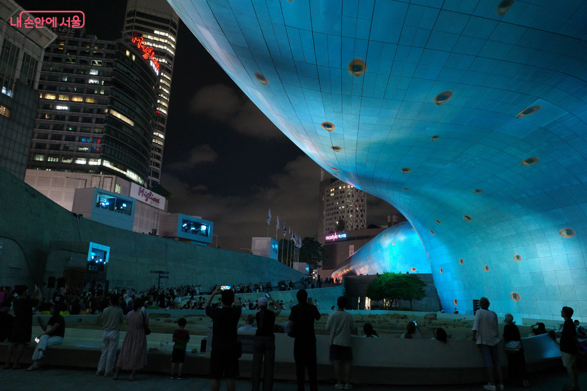 DDP와 관객들이 경계를 허문 모습 ©김미선