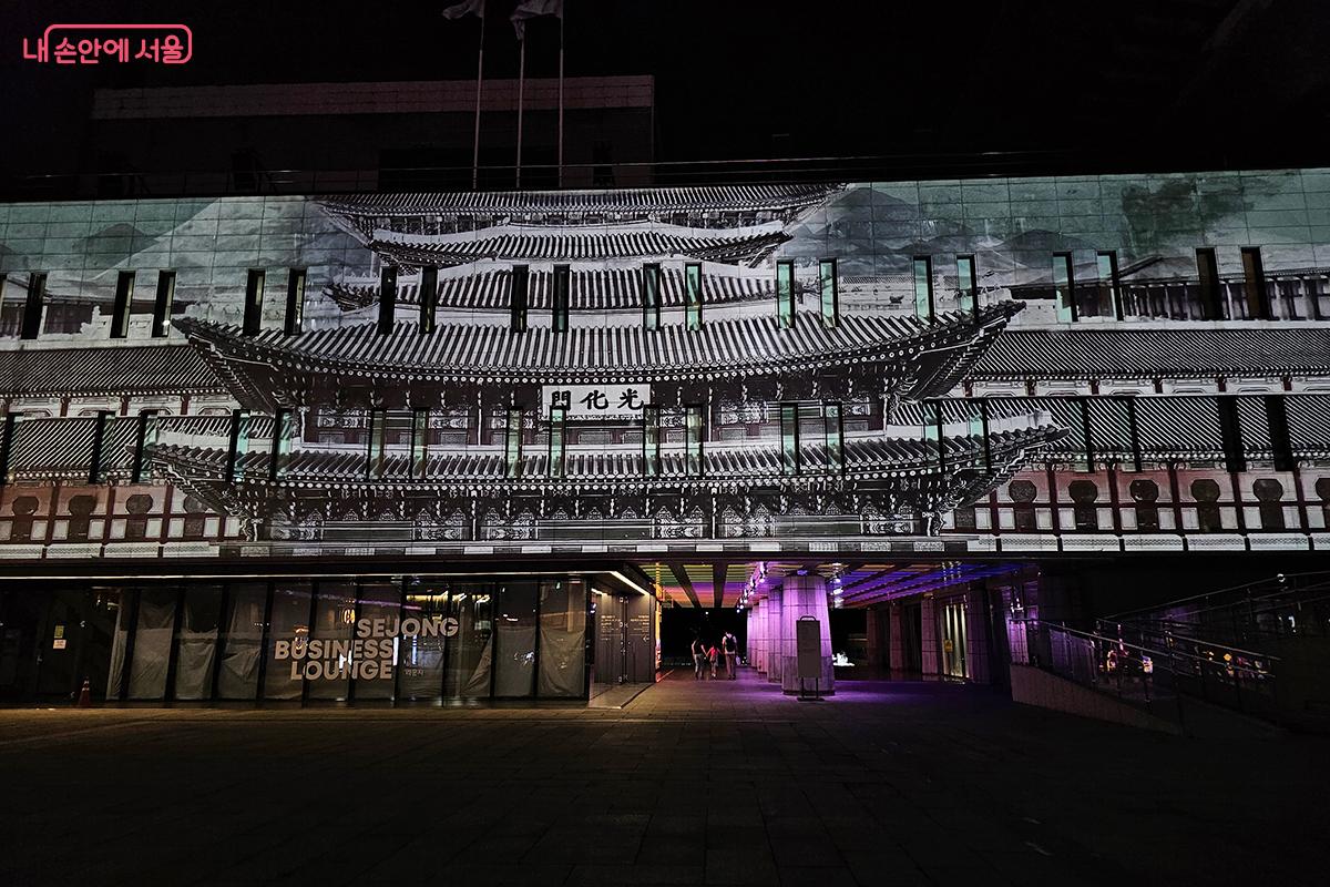 아뜰리에 광화 &lsquo;순환하는 감정&rsquo; 전시가 9월 19일까지 열린다. &copy;이혜숙