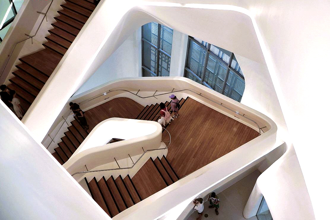 언제 찾아도 볼거리로 가득한 곳! K-디자인의 발신지, DDP