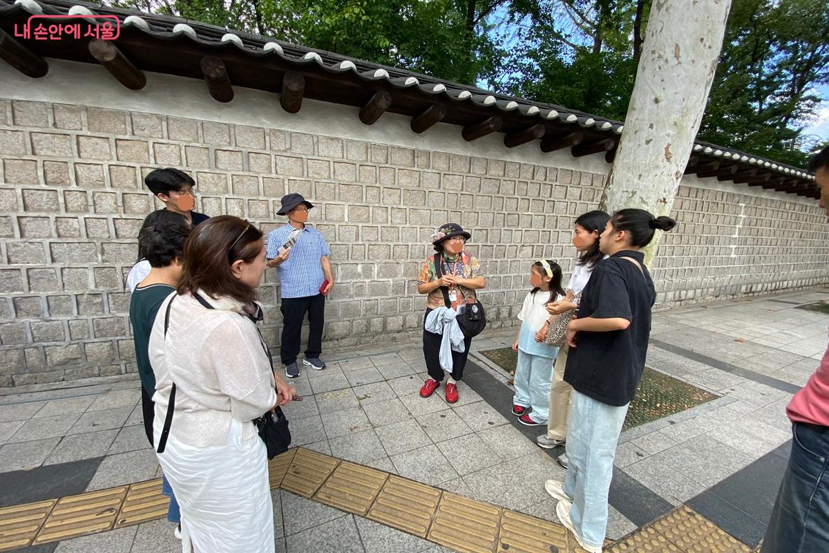 문화관광해설사와 함께하는 서울도보해설관광 ©이근석