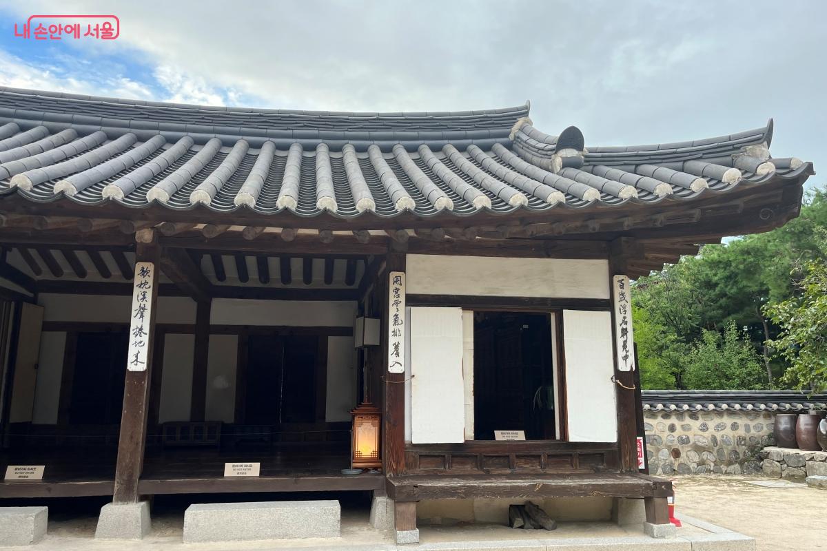 평민의 집과 양반집의 특징이 조금씩 보이는 김춘영 가옥 ©김연희