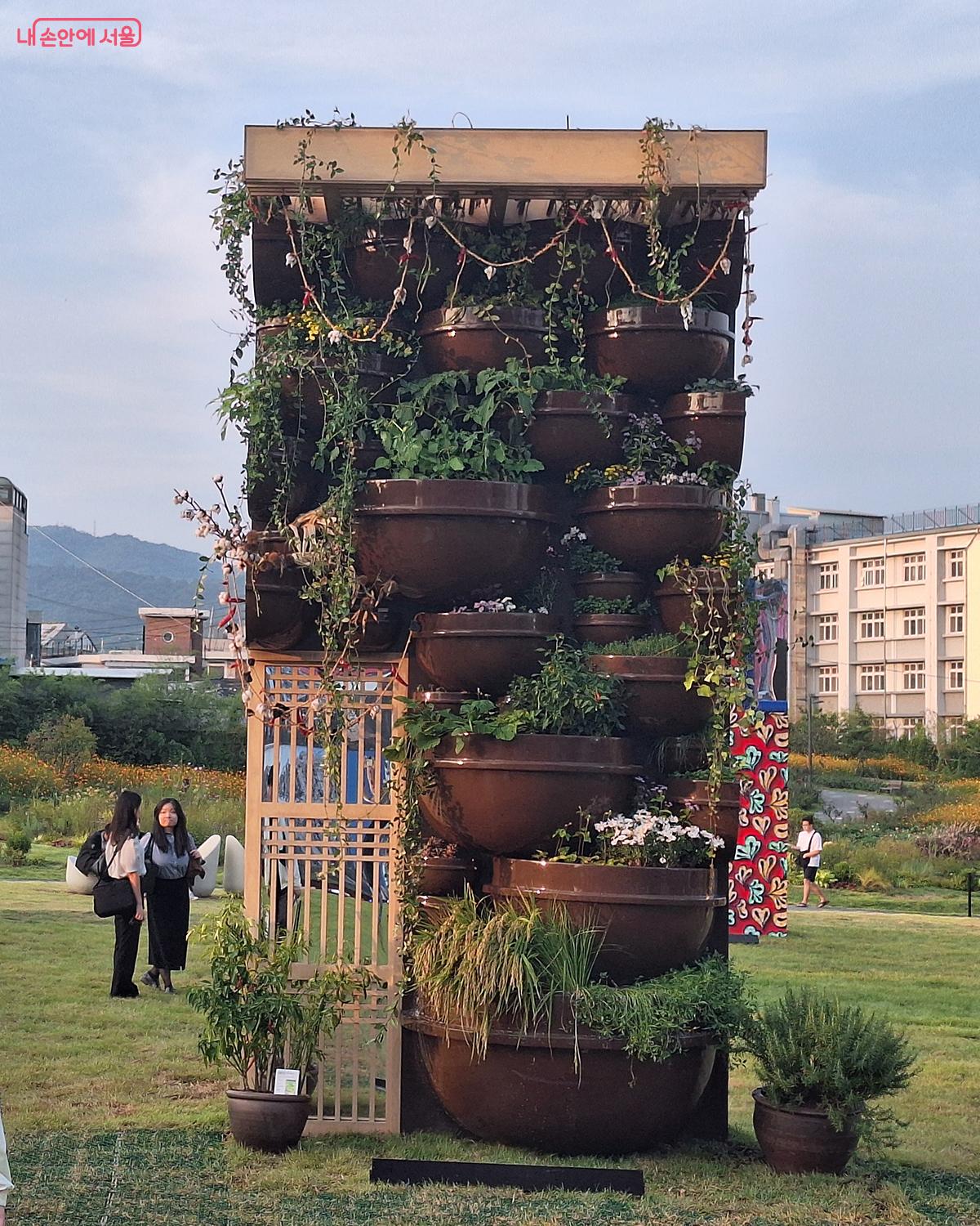 흑백요리사로 유명한 '에드워드 리' 셰프의 '살아있는 레스토랑'