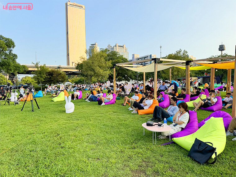 책읽는 한강공원