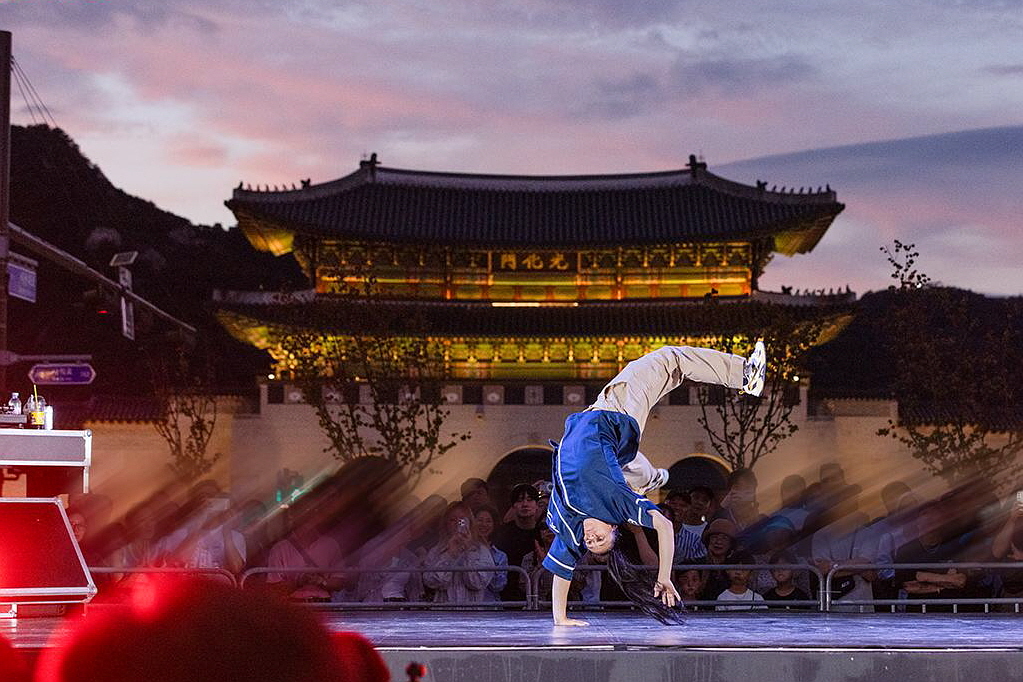 비보잉·BMX·클라이밍까지! 광화문광장이 스포츠 열기로 후끈~