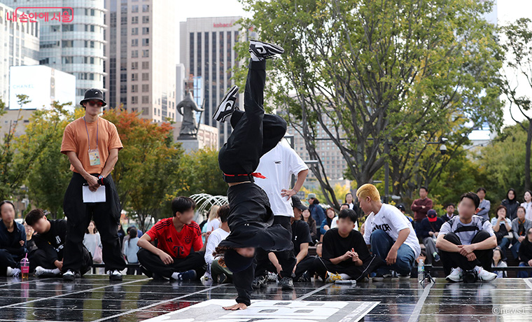 9월 13일 오후 2시부터 브레이킹 국제대회가 열린다. 사진은 지난해 대회 현장.