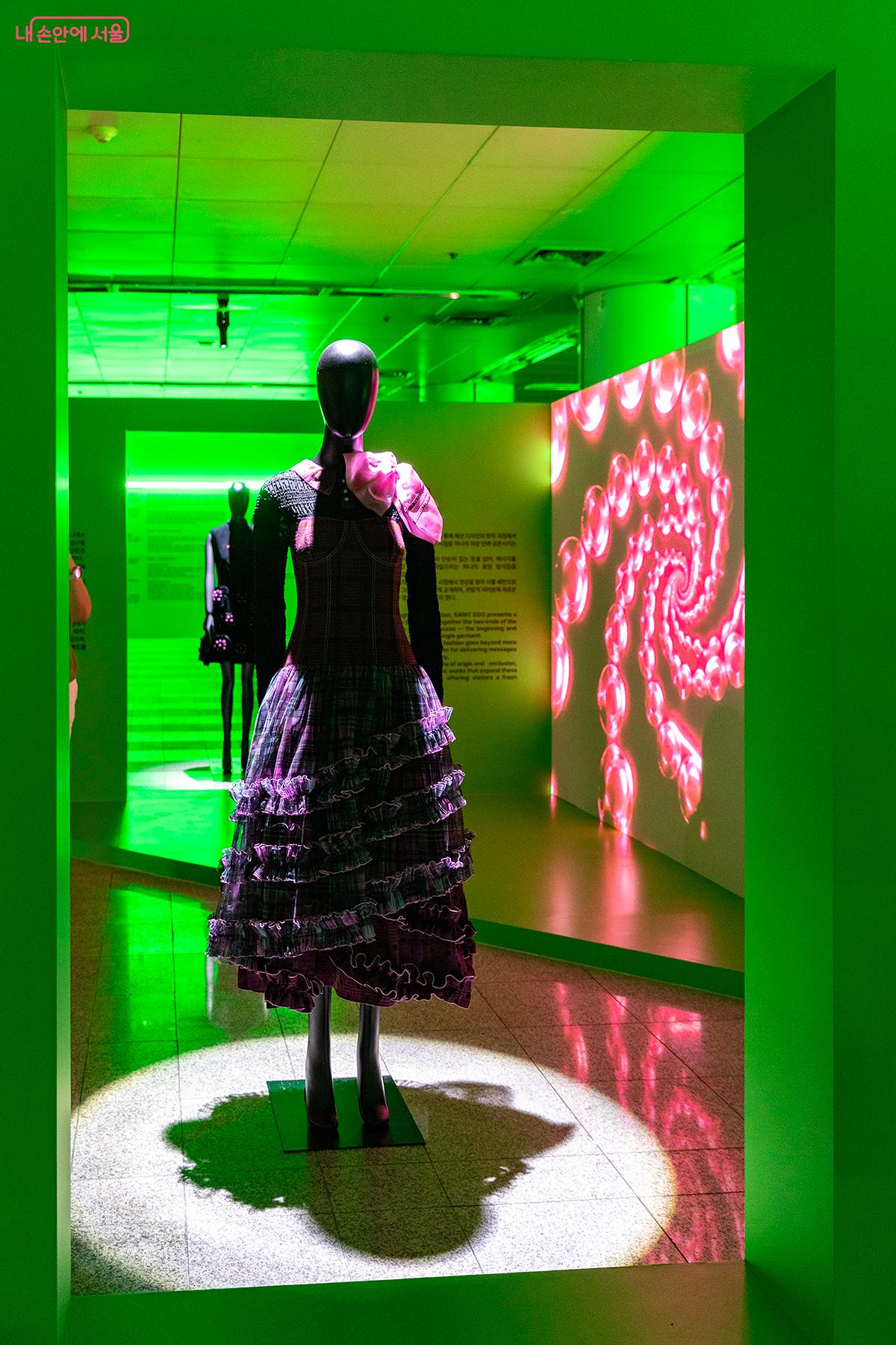 김민경 디자이너  'KICHELEEHE'는 아이의 순수함과 어른의 성숙함이  조화를 이루는 디자이너 브랜드이다. ©문청야