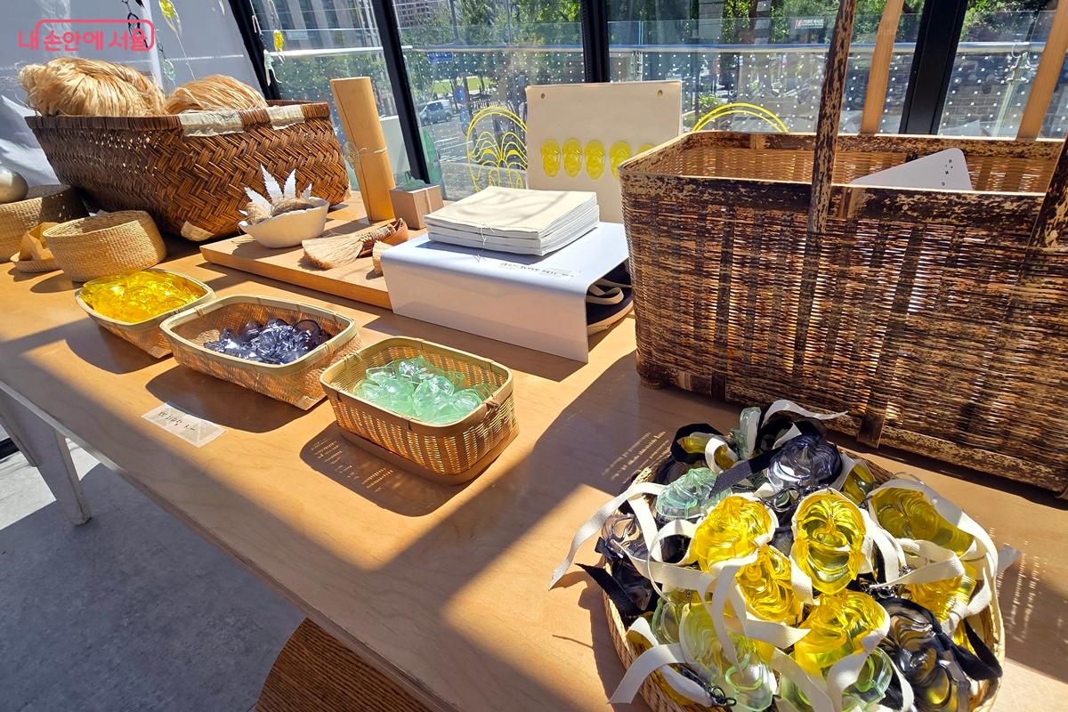 하회마을 관련 상품을 판매했다. ©김윤경