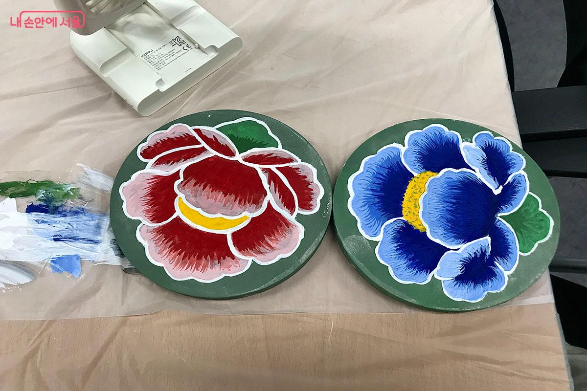 아름다운 단청을 그린 시민의 작품 &copy;이정민