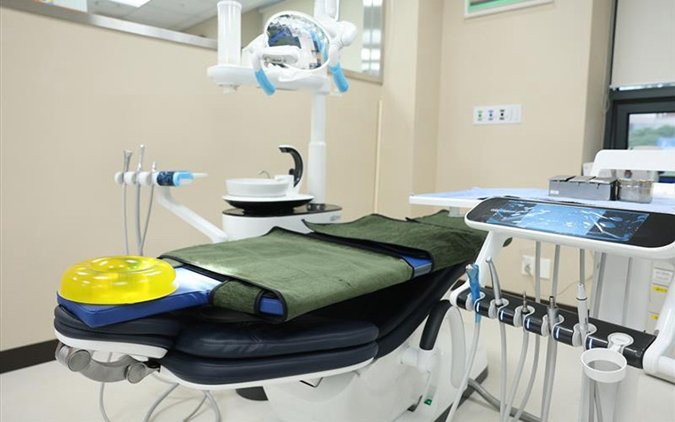 장애인 구강 진료, 제때 받도록! '장애 동행 치과' 41곳 지정