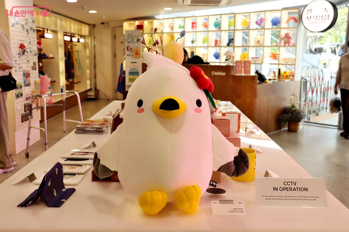 통영 마스코트 동백이 ©정향선