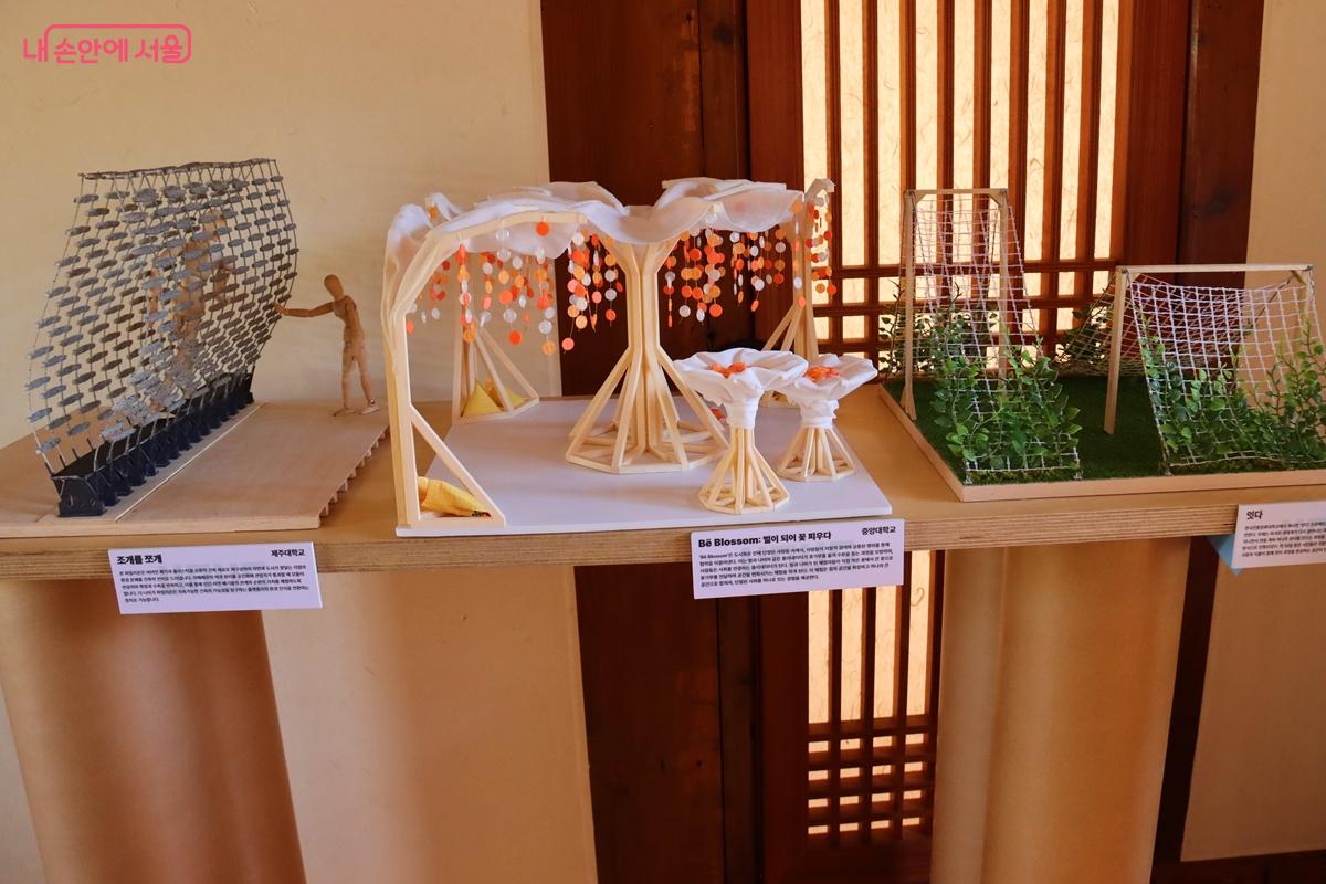 &lsquo;전통 위에 실험이 올라탄다&rsquo;는 주제 자체가 K-건축의 가능성을 압축해 보여준 느낌이다. &copy;정향선