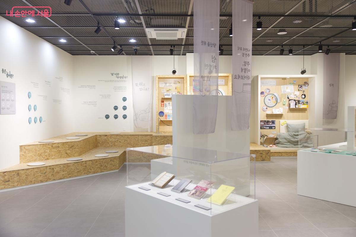 개관 기념 기획전시로 부담 없이 즐기기 좋은 기획전시라고 할 수 있다. &copy;임중빈