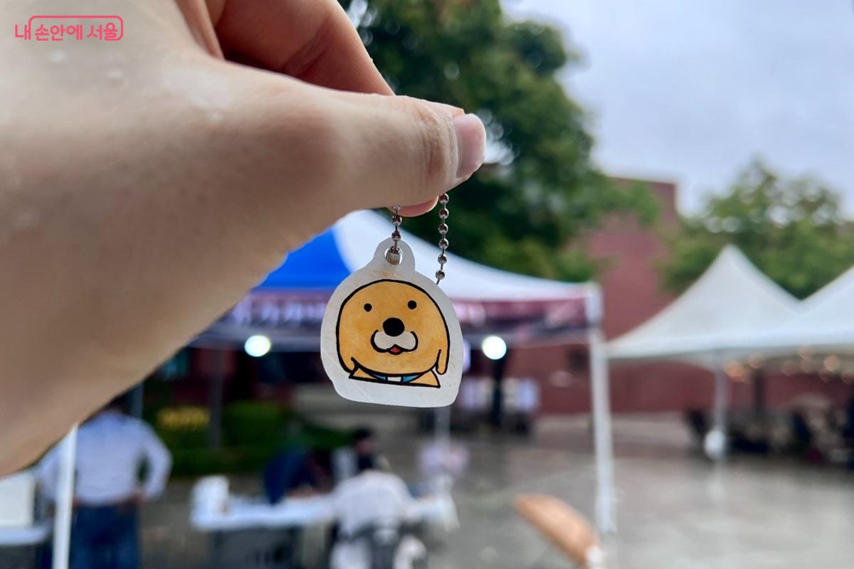 키링제작센터에서 키링을 만들어 봤다. ©민정기