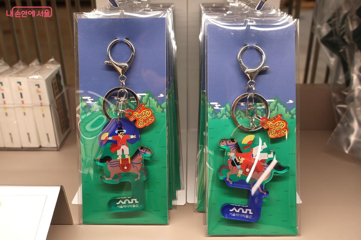 통신사 키링, 한류 열풍의 원조, 통신사의 화려한 마상재 공연을 표현한 키링이 한눈에 들어온다. ©이봉덕