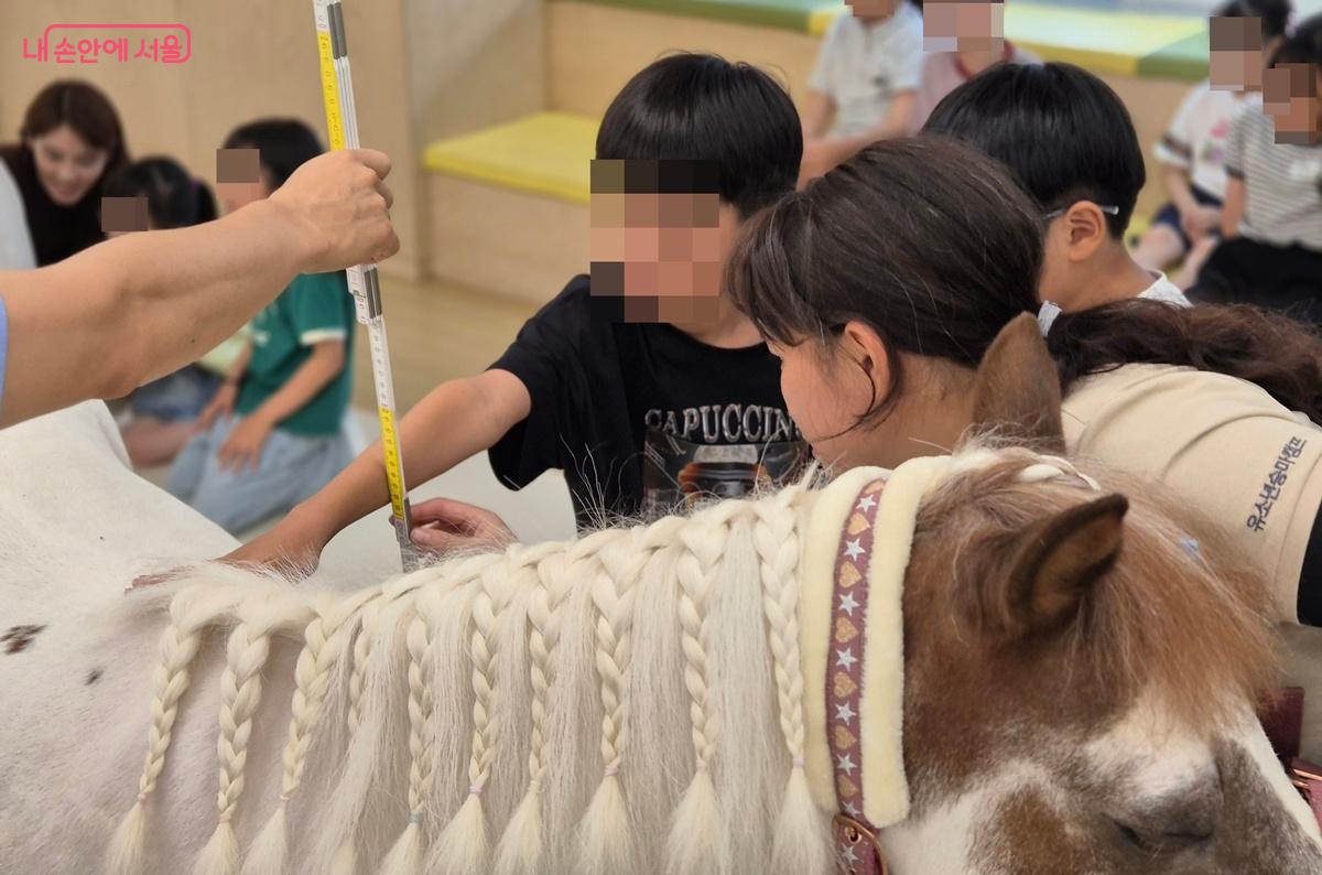 말을 매개로 다양하게 배우는 아이들 ©조성희