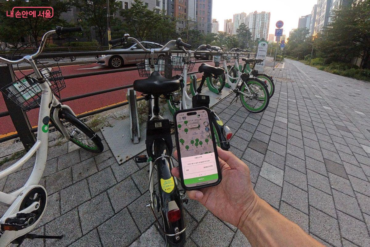 가족권을 이용해 처음으로 따릉이를 대여해 봤다. ©김재형 