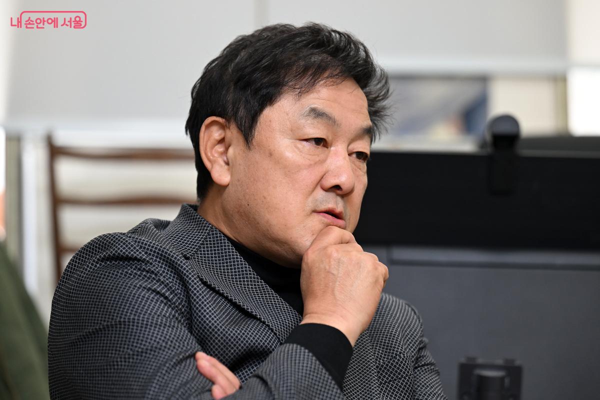 서울시 명예시장 최재붕 교수를 만난 AI 시대를 준비하는 자세에  대해 이야기 나눴다. ⓒ본인 제공