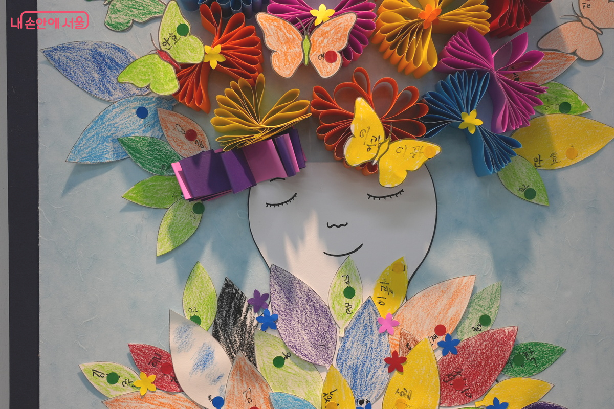 미술치료를 통해 치매 증상도 호전되는 효과를 얻었다. &copy;우현희