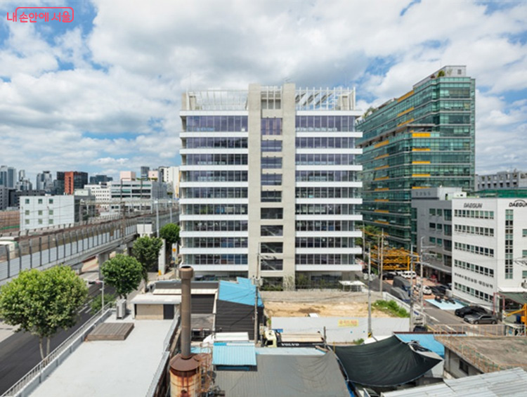 서울시 건축상 대상을 받은 ‘코어해체시스템’ ©서울시