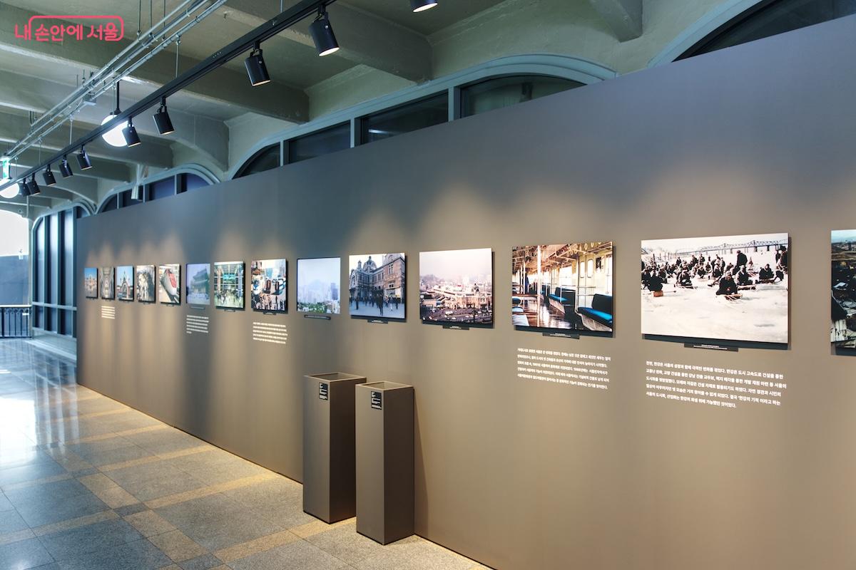 서울역의 변천 과정을 볼 수 있다. ©임중빈