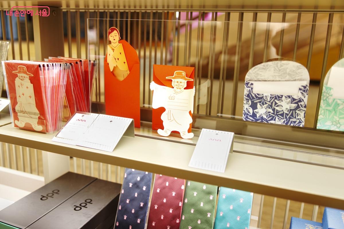 서울역사박물관 고유의 아이덴티티가 묻어나는 재밌고 독특한 컨셉도 좋아보인다