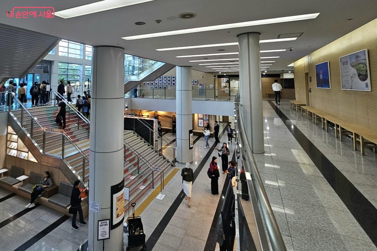 영등포아트홀 내부 모습  &copy;최정윤