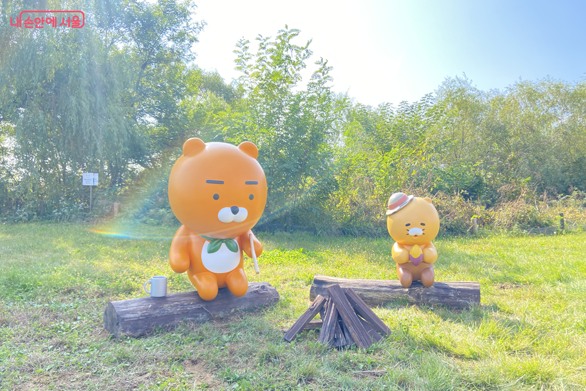 서울바비큐페스타 축제 현장에 조성된 '카카오프렌즈' 포토존 ©김경선