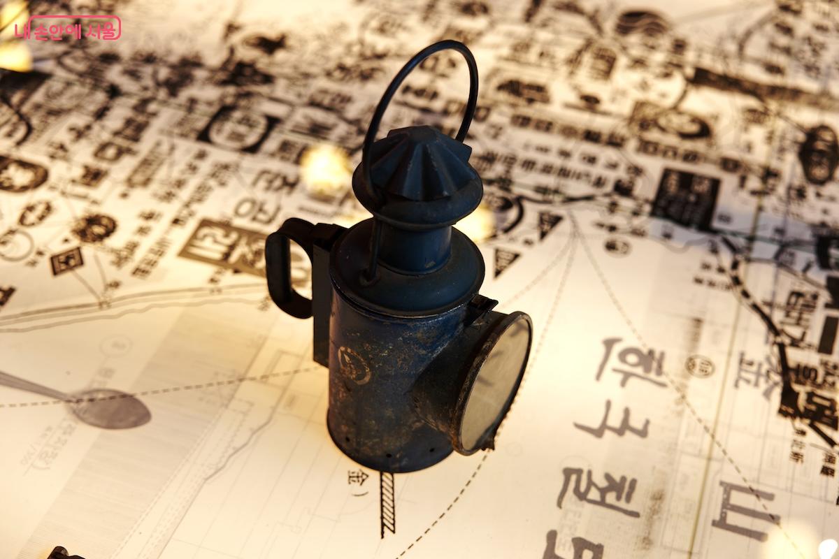 시간 여행 콘셉트의 코너다. ©임중빈