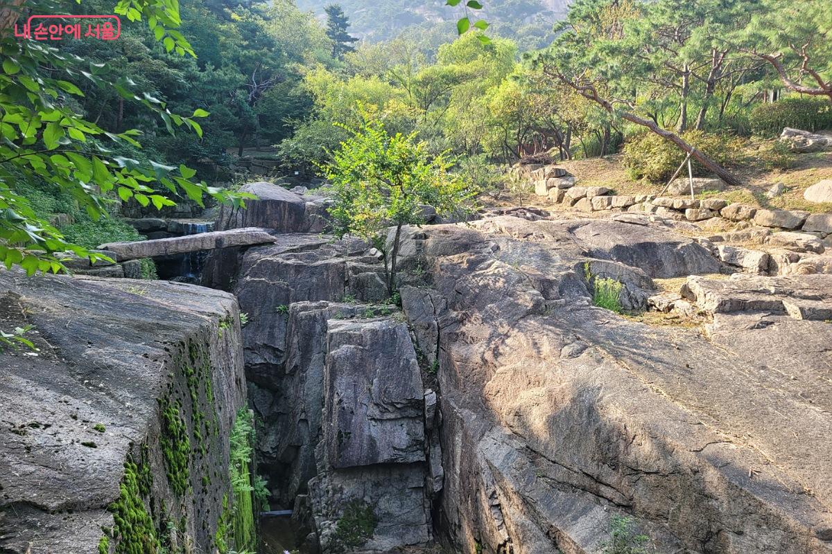 수성동계곡을 대표하는 기린교 ©박미선