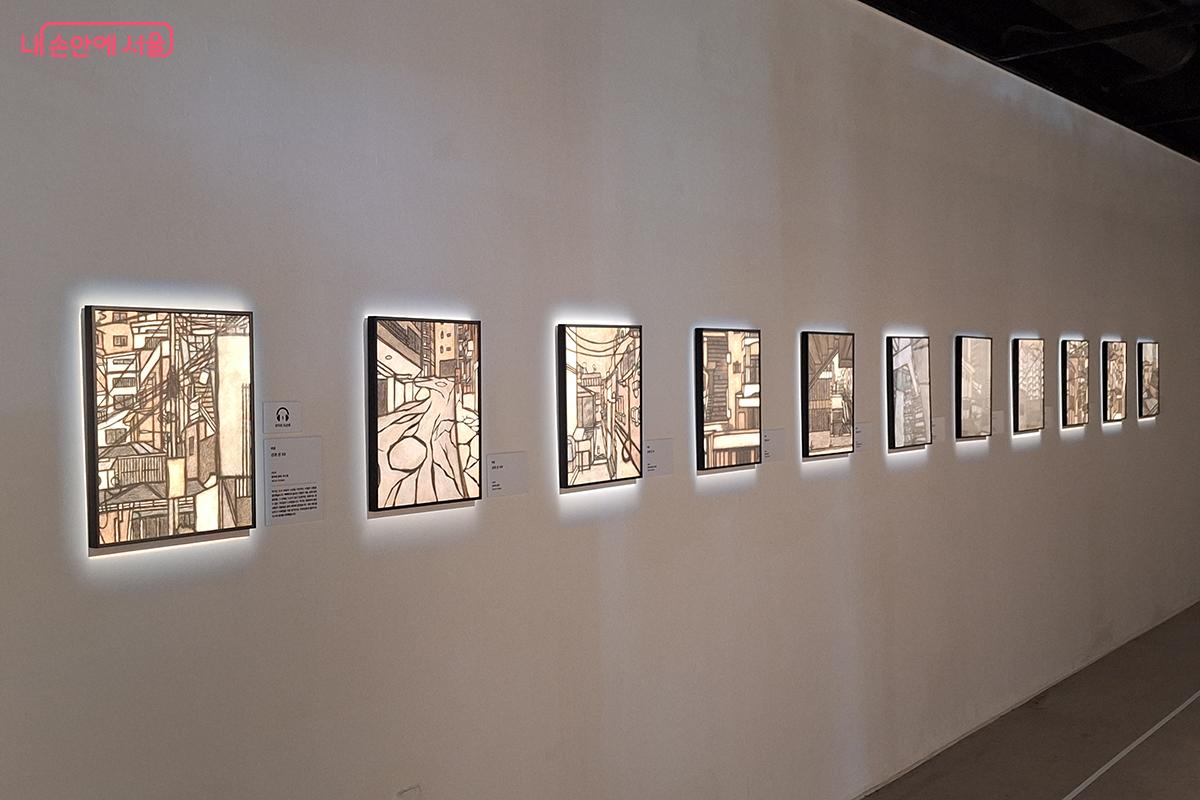 허겸 작가는 도시 풍경 속에서 개인이 마주하는 감정과 인상을 탐구한다.