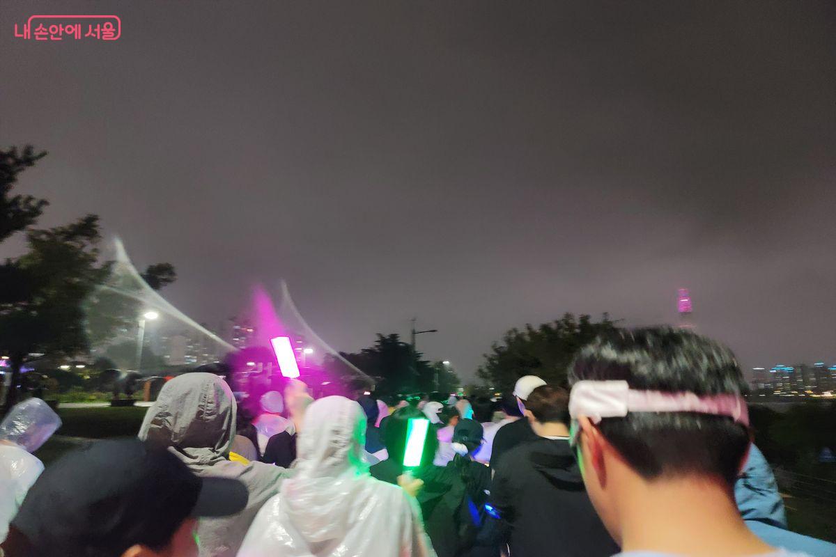 2025 라이트런 참가자들의 모습이다.ⓒ이동영