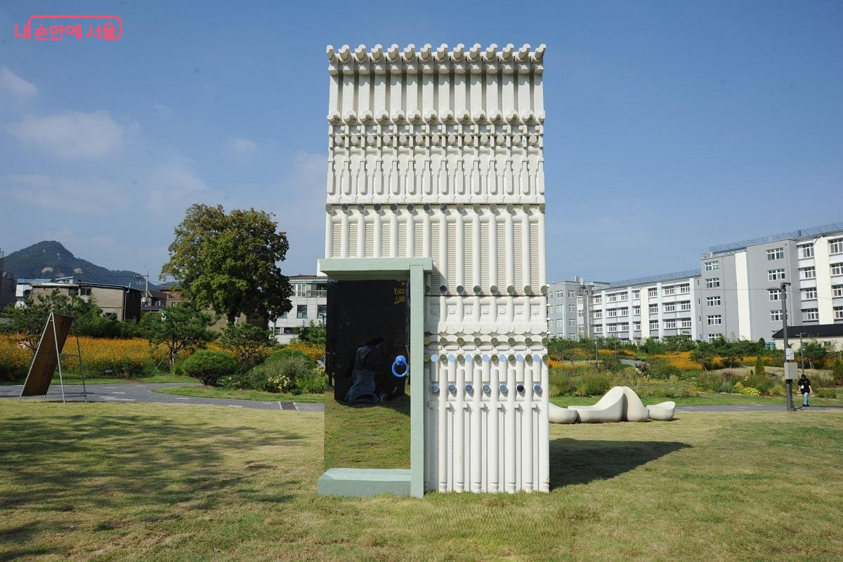 장인 정신, 문화, 지속성을 이야기하는 뷰로 드 상지 작 ‘메아리’ ⓒ조수봉