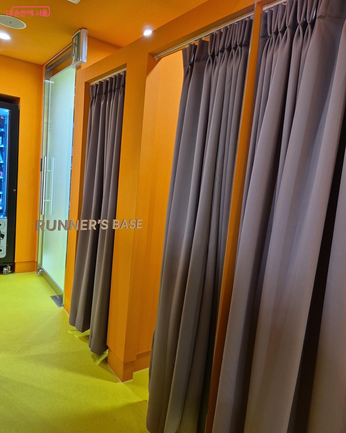 탈의실 ©송수연