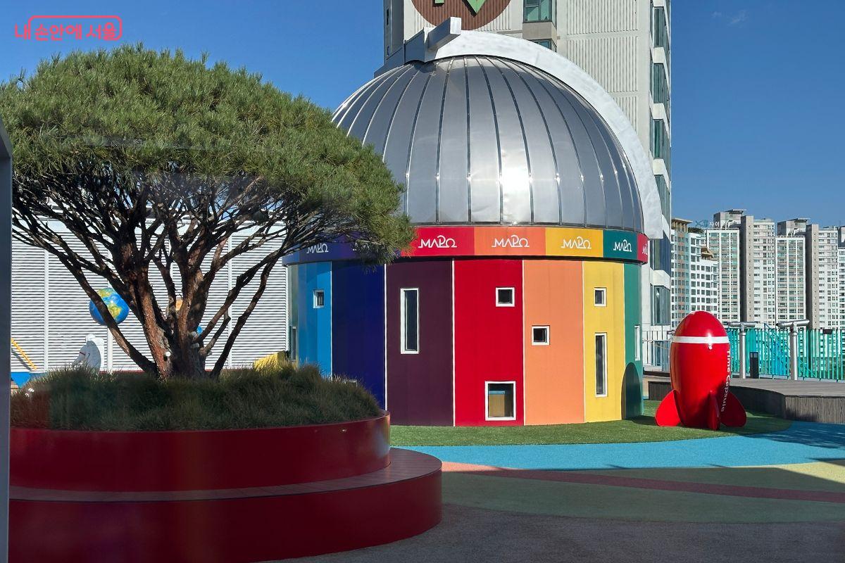 옥상에 설치된 마포365천문대 ©김재형