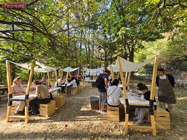 남산둘레길 가을소풍 프로그램 현장 사진 
