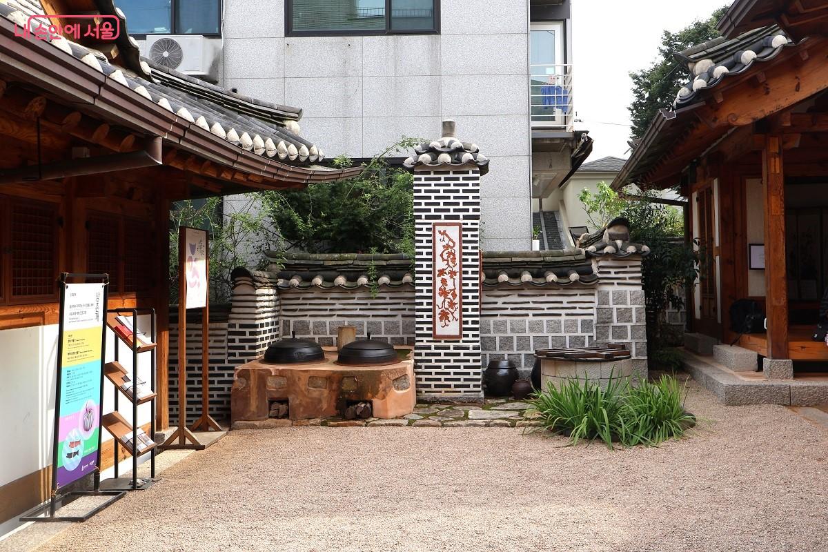 다채로운 전통문화를 가까이서 경험할 수 있다. ©이봉덕